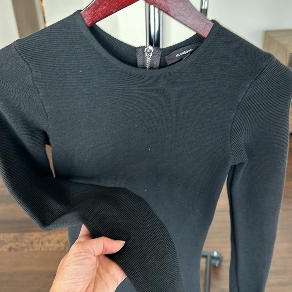 Olivaceous sweater dress - Picture 5 of 5